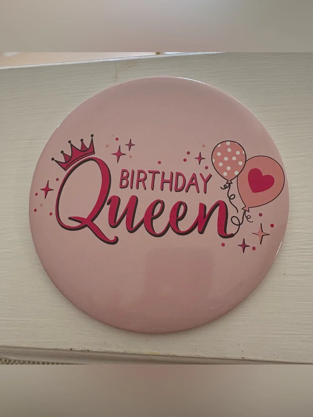 Birthday Queen Pink Party Badge - Unbranded